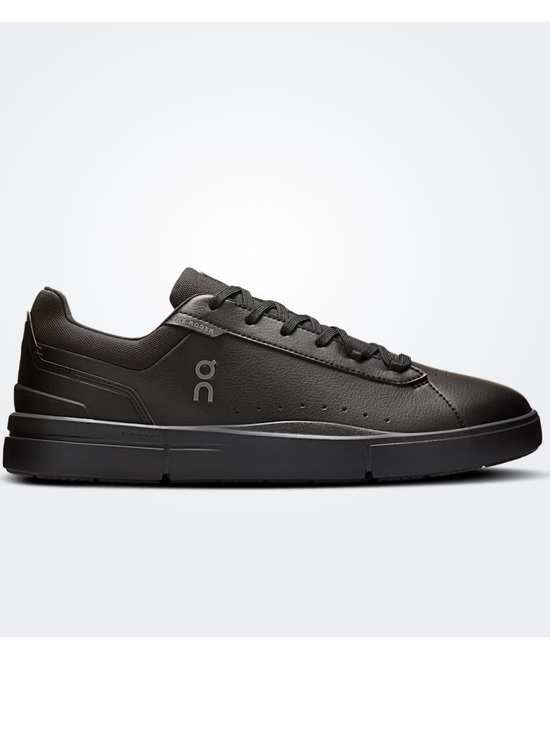 On cloud Shoes - On Cloud THE ROGER Advantage black tennis shoes size 6.5